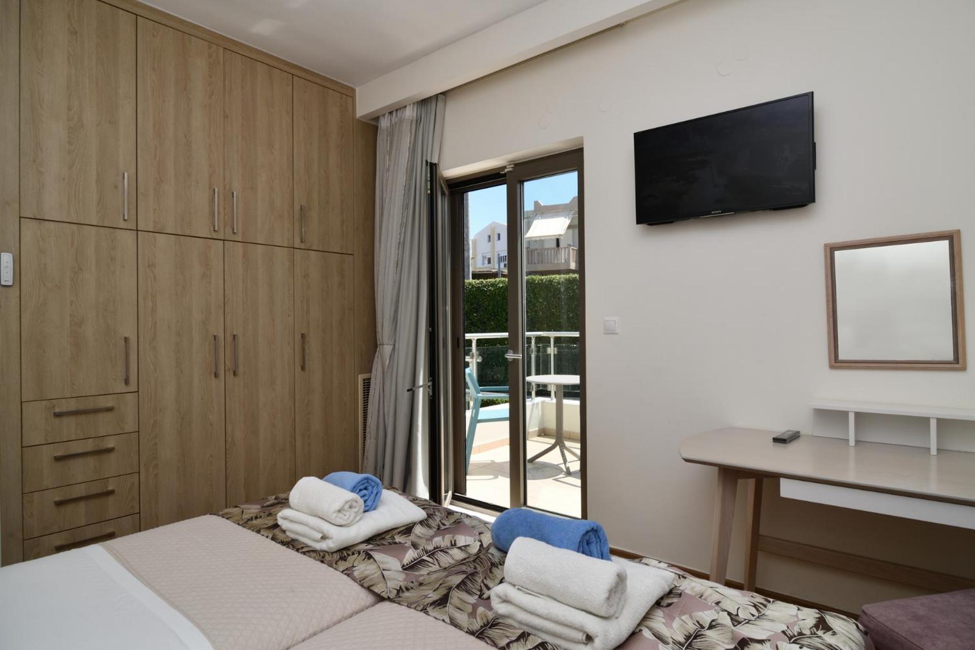 Sunlight Breeze Villa Chrissi Akti Chania Exterior foto